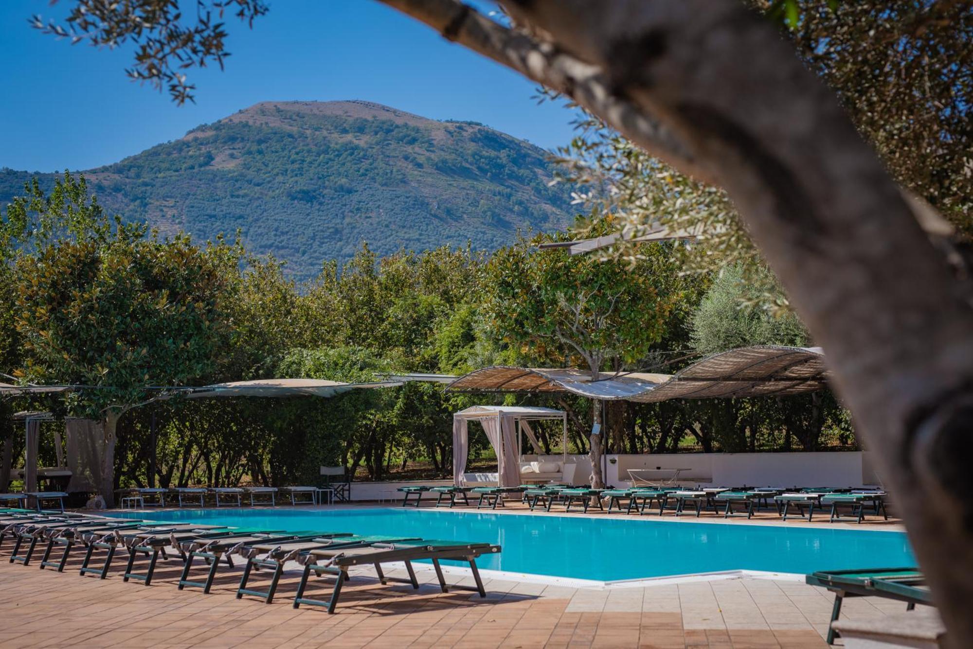 Hotel Villa Rizzo Resort And Spa San Cipriano Picentino Exterior foto